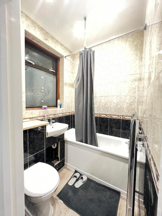 Stayeasy En-Suite Лондон Екстер'єр фото